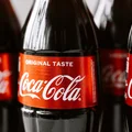 Wykradła tajemnicę Coca-Coli. Spędzi 14 lat w więzieniu!