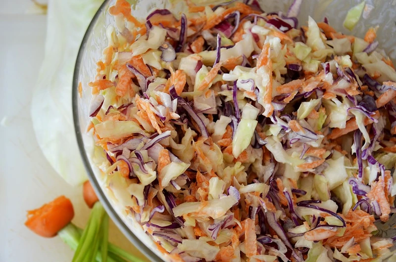 Sałatka coleslaw - PRZEPIS
