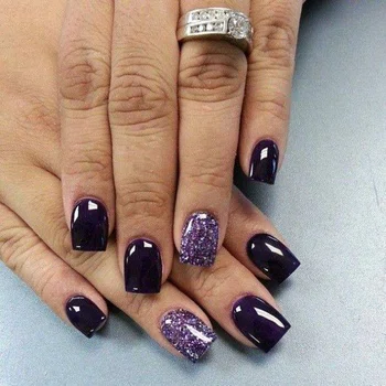 Karnawałowy manicure