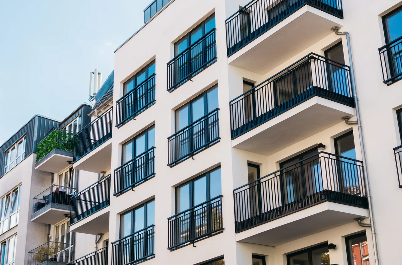 Kto zapłaci za remont balkonu? Rząd szykuje przełomowe zmiany!