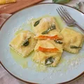 Włoskie ravioli z dynią
