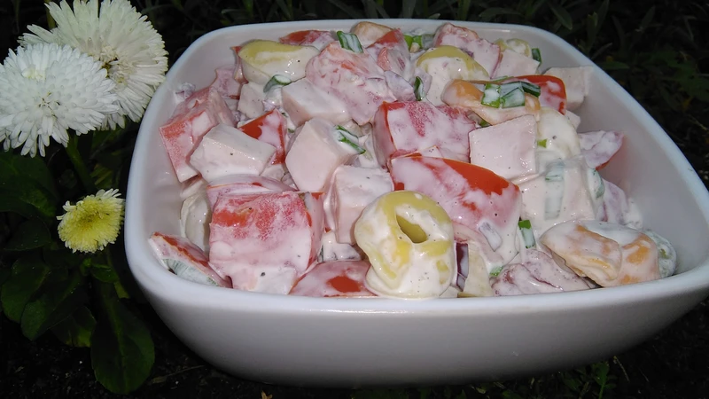 Sałatka z tortellini