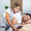 Te 3 znaki zodiaku nigdy nie ufają partnerom! Bądź gotowy na ciągłe sprawdzanie!