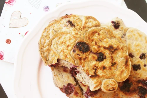 Amerykańskie pancakes z żurawiną