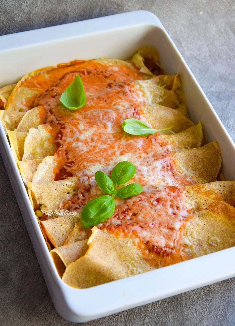 Zapiekane naleśniki gryczane bolognese na bogato