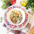 Penne z indykiem w sosie śmietanowym z kurkami (na winie)