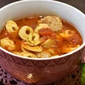 Zupa kulkami mięsnymi