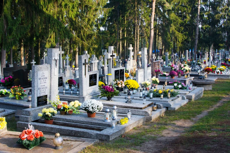 Czy 2 listopada będzie wolny od pracy? Poznaj decyzję rządu!