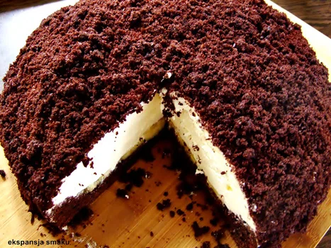 Kopiec kreta ciasto czekoladowo śmietanowe