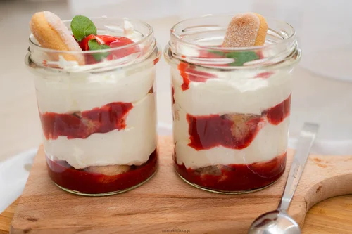 Truskawkowe tiramisu