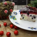 ciasto z kremem i owocami