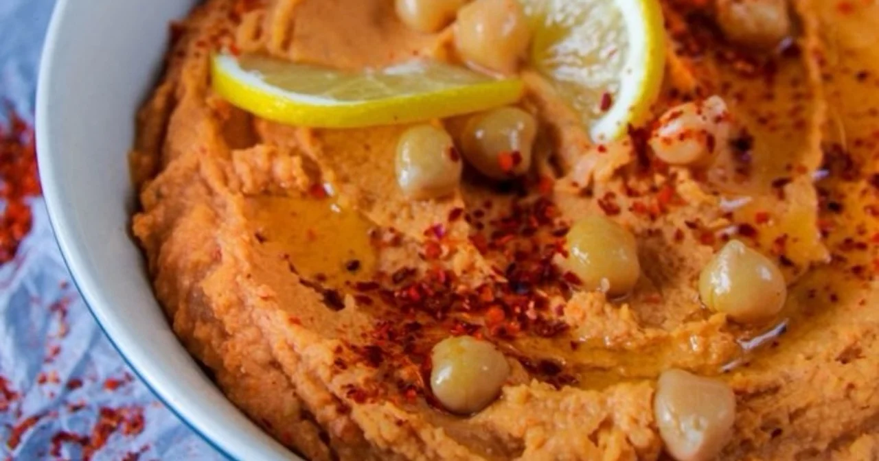 Hummus z pieczoną papryką
