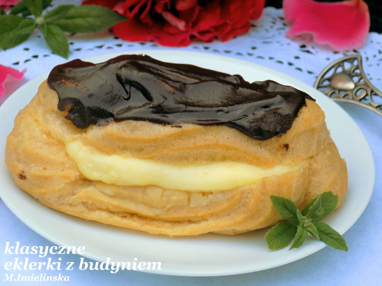 klasyczne eklerki z budyniem
