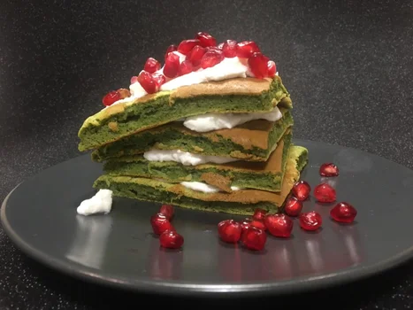 Omlet ze szpinakiem "Leśny Mech"