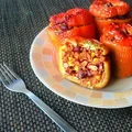 Papryka faszerowana mięsem mielonym z kukurydzą i fasolą