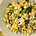 Makaron ze Szpinakiem i Orzechowym Pesto dla Zabieganych
