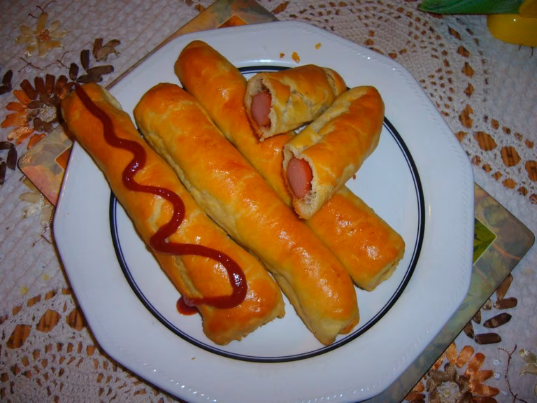 Parówki w cieście