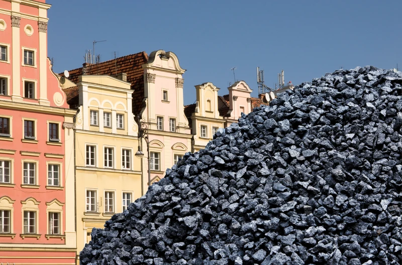 Czy dodatek węglowy przysługuje mieszkańcom budynków wielorodzinnych (kamienic, bloków)?