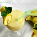 Smoothie banan-ananas-kokos