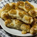 DOMOWE CROISSANTY Z SZYNKĄ I SEREM