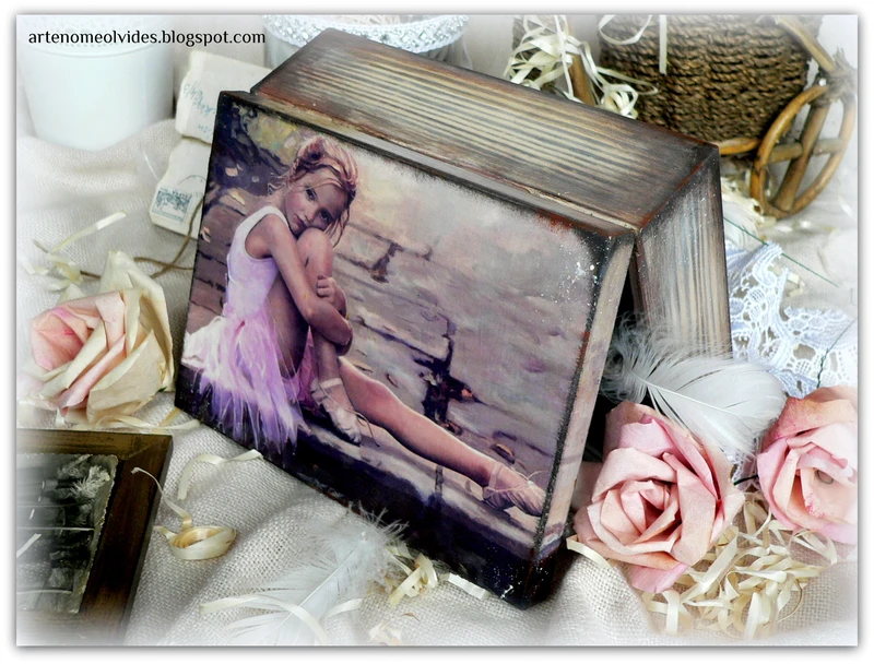 Decoupage pudełko z duszą "Baletnica"