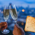 Skąd wzięło się słowo „toast”? Mało kto zna jego prawdziwe pochodzenie!