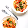 Szybki sezamowy stir-fry z warzywami