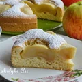 Ciasto biszkoptowe z jabłkami