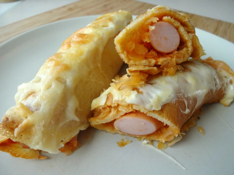 Hot-dogi zapiekane z kapustą