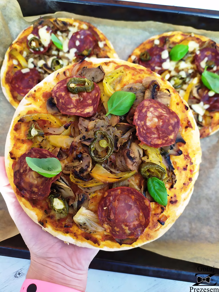 Pizza bez drożdży