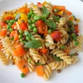 Makaron z warzywnym ragù