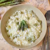 Kremowe risotto ze szparagami