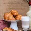 Przepis na szybkie Croissanty (do wykorzystanie także przy Rogalach Marcińskich ).
