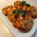 Pieczone burgery drobiowe z warzywami