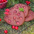 CIASTKA BROWNIE Z CZEREŚNIAMI