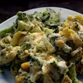 Sałatka z tortellini i brokułami