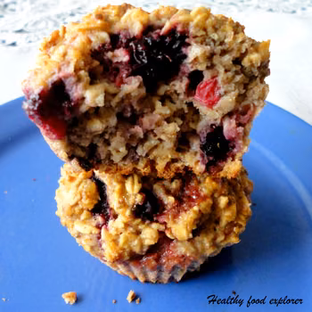 Dietetyczne muffinki owsiane z owocami