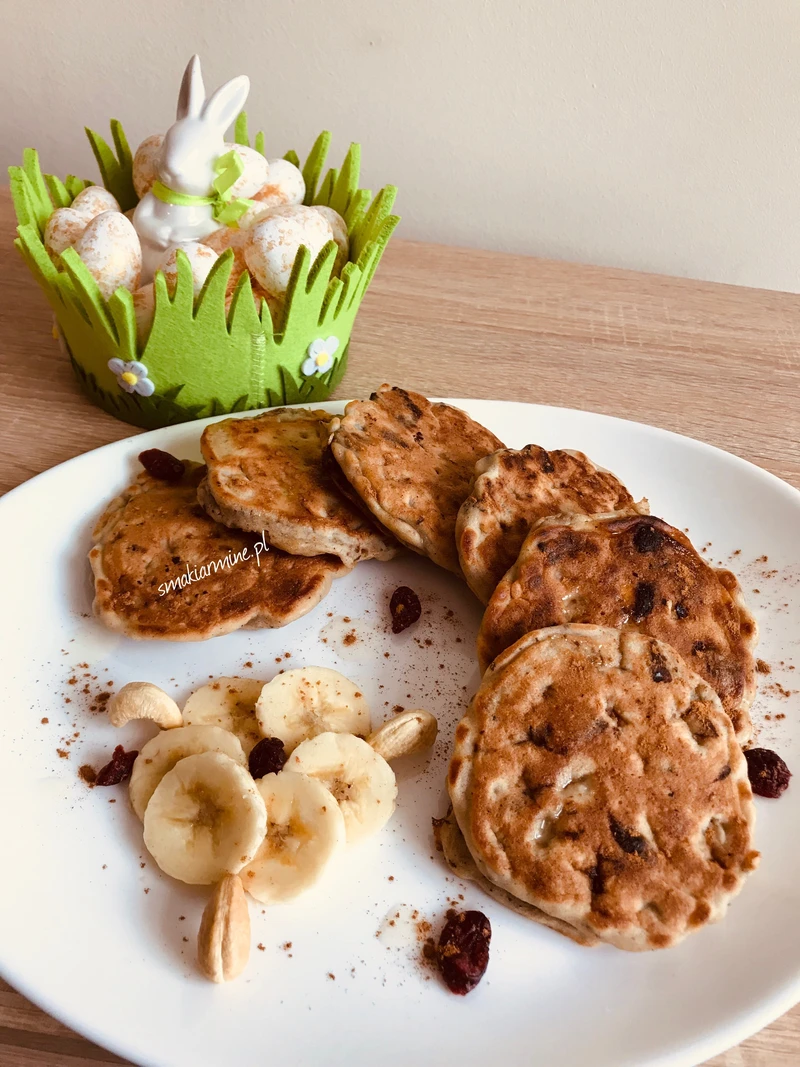 Placki na śmietance kokosowej z bananem i gorzką czekoladą (bez laktozy, bez cukru)