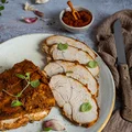 Pieczona pierś z indyka z przyprawami