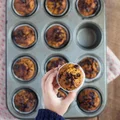 DYNIOWE MUFFINKI Z PŁATKÓW OWSIANYCH Z DODATKIEM CZEKOLADY