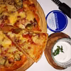 Prosta sylwestrowa pizza i szybki sos chrzanowy