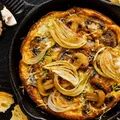 Frittata z grzybami i cebulą