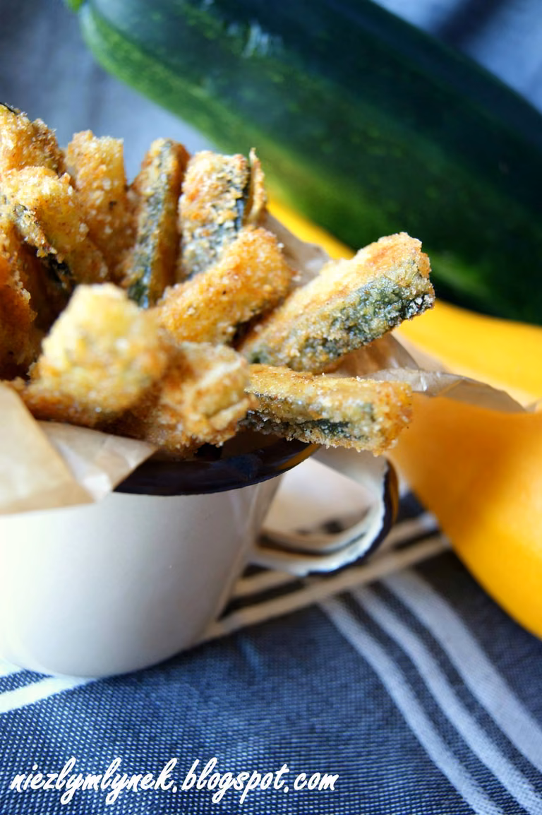 Frytki z cukinii z parmezanem