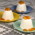 Jogurtowa Panna Cotta z kokosowym kumkwatem