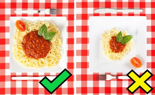 Jak jeść mniej? Kolor i wielkość talerza ma znaczenie!