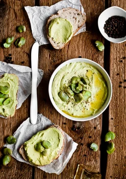 Hummus z bobu