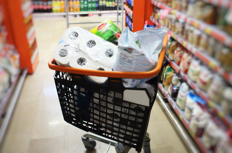 W tym supermarkecie zrobisz najtańsze zakupy! Ranking najtańszych i najdroższych supermarketów w Polsce!