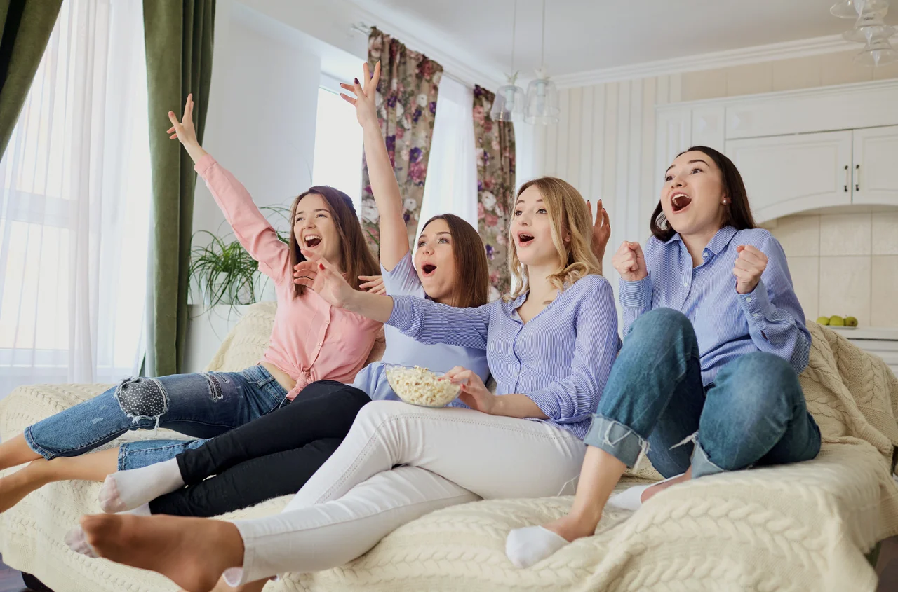 Miłość, pasja i burzliwe emocje w kontynuacji kultowej serii! Idealny wybór na wieczór w kobiecym gronie!