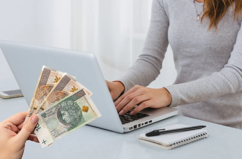 Zwrot kosztów za pracę zdalną! Na co może liczyć pracownik?
