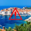 Ministerstwo odradza podróży do Chorwacji! Kraj znalazł się w "pomarańczowej strefie" - o co chodzi?